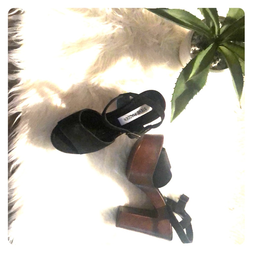 Steve Madden Platform Sandals